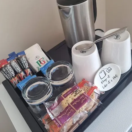 게스트하우스 The Ramleh 4*